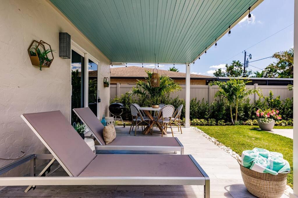 Naples Beach Retreat Bike To Beach! 4 Bed 2 Bath Villa Ngoại thất bức ảnh